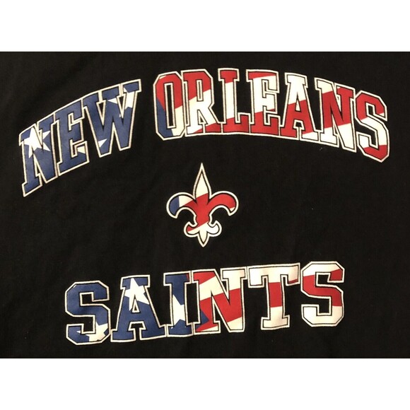 Men's New Orleans Saints Americana Small T-Shirt Black Saints Logo Patriotic Tee - Picture 2 of 7